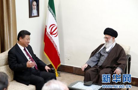 习近平会见伊朗最高领袖哈梅内伊